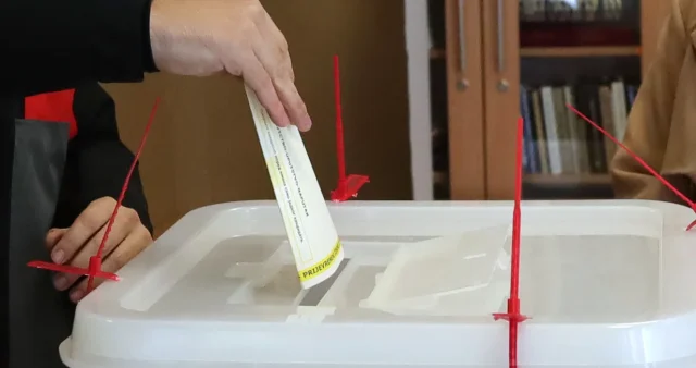 Incident na biračkom mjestu u Laktaši: Privaljeno da je neko glasao u ime građanke