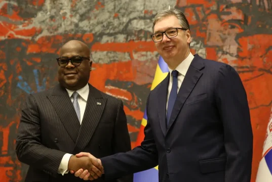 Vučić se sastao sa predsjednikom DR Konga radi jačanja bilateralne saradnje Vučić se sastao sa predsjednikom DR Konga radi jačanja bilateralne saradnje